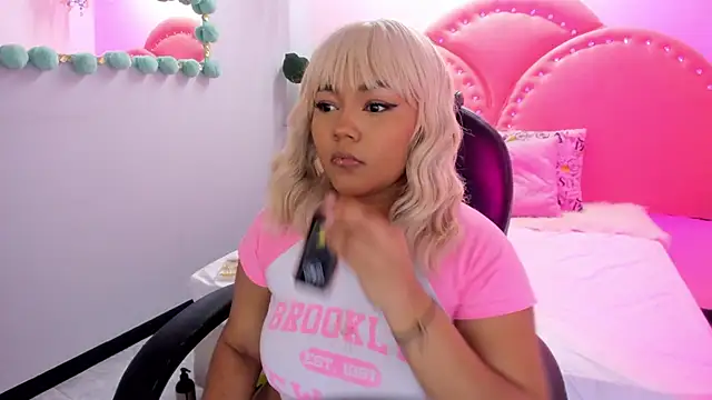 cherry chel online show from 02/14/26, 03:51