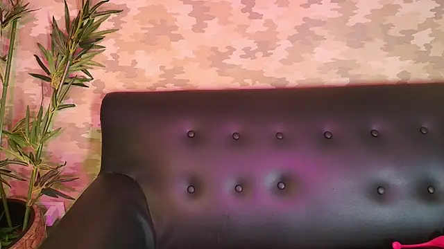 cherry chel online show from 02/24/25, 11:09