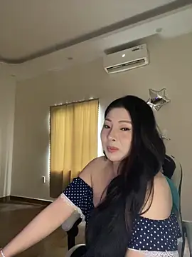 Snapshot of MiMi_0293 chatting on 06/20/26, 07:24 MiMi 0293 online show from 06/20/26, 07:24