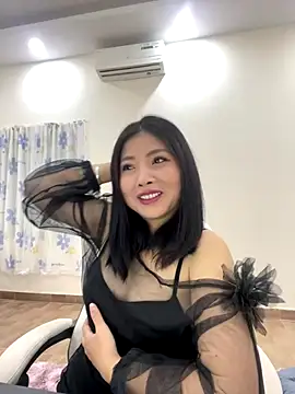 MiMi 0293 online show from 11/28/25, 01:33