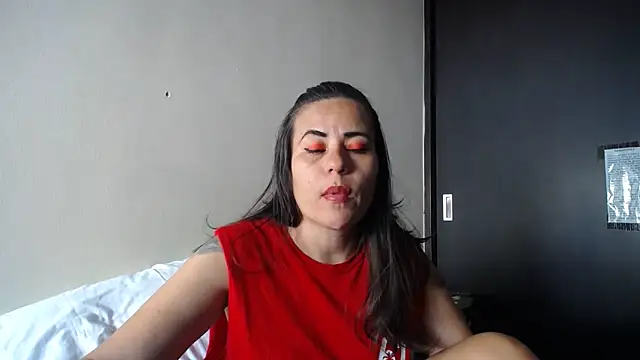 KAROLCANDY online show from 04/25/26, 09:23