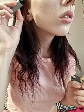  Alice 0-0 online show from 10/07/25, 02:56