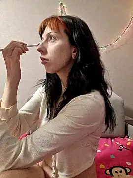  Alice 0-0 online show from 10/21/25, 12:04