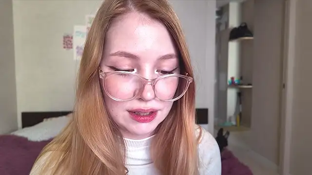 HoneyAudrey online show from 01/17/26, 03:32