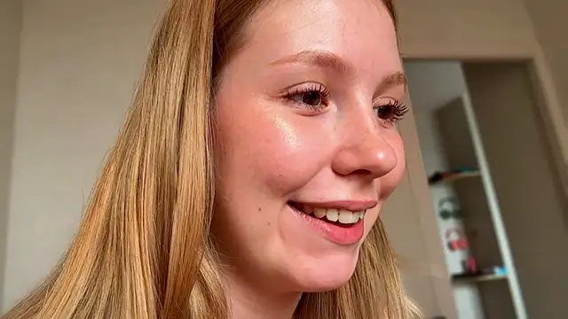 HoneyAudrey online show from 06/22/26, 02:39