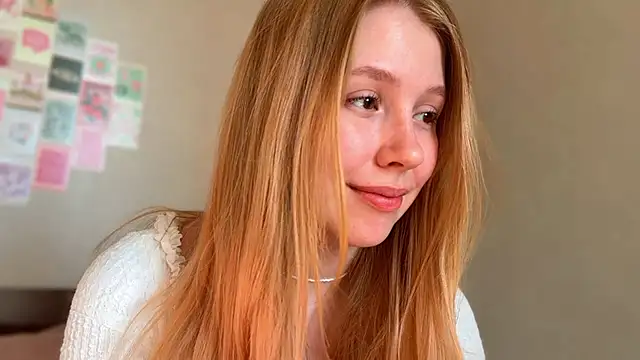 HoneyAudrey online show from 04/11/26, 02:41