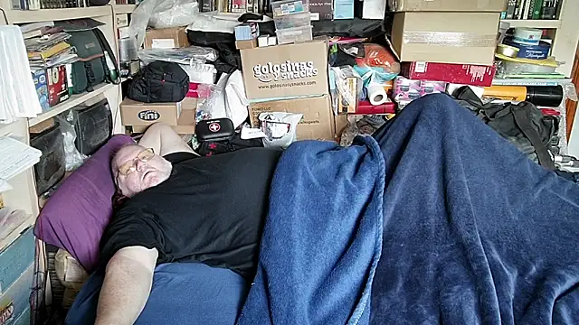 hadeszeuss2 online show from 03/20/26, 02:40