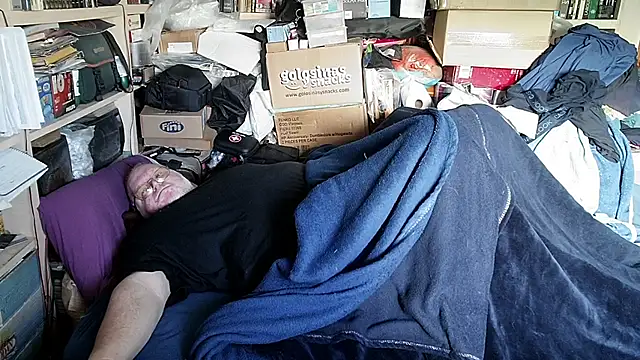 hadeszeuss2 online show from 02/23/26, 02:50