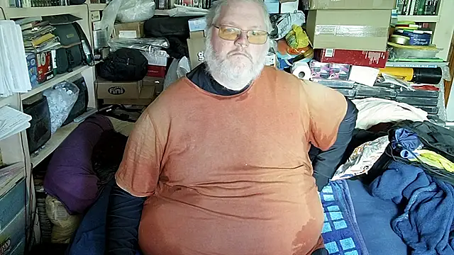 hadeszeuss2 online show from 04/15/26, 03:27