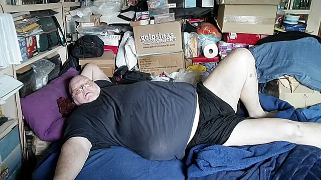 hadeszeuss2 online show from 02/11/26, 02:50