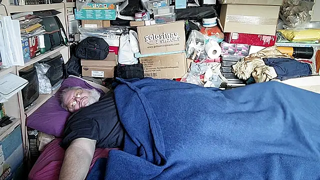 hadeszeuss2 online show from 12/05/25, 02:15