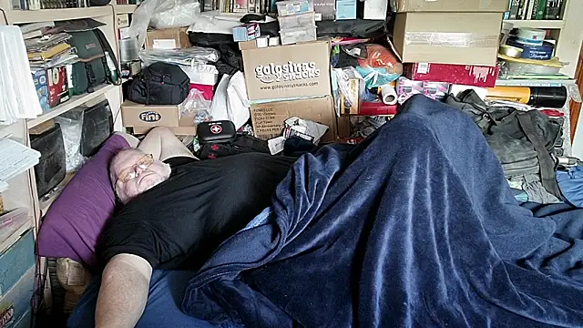 hadeszeuss2 online show from 03/26/26, 02:48