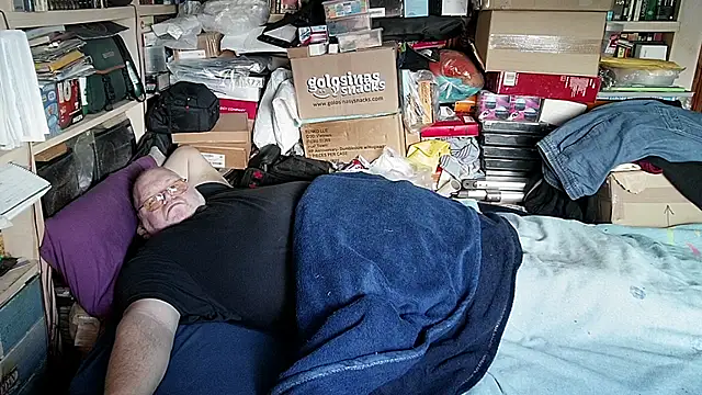 hadeszeuss2 online show from 02/08/26, 02:48