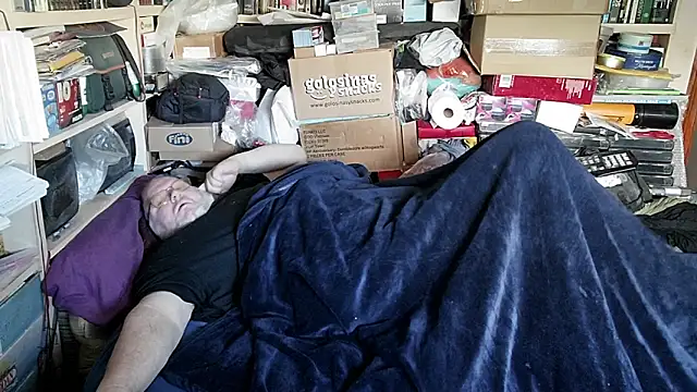 hadeszeuss2 online show from 04/03/26, 08:32