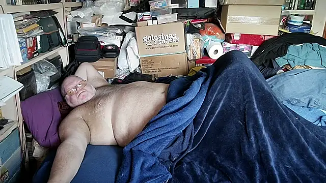 hadeszeuss2 online show from 02/15/26, 03:44