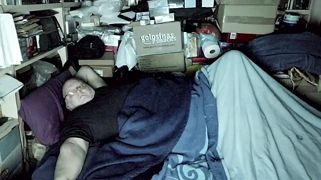 hadeszeuss2 online show from 02/09/26, 07:23