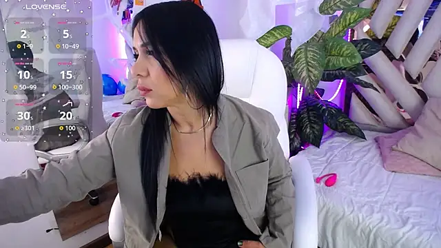 Camille jhonson online show from 10/15/25, 10:12