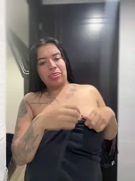 Snapshot of Devilsweet17 chatting on 02/26/26, 11:05 Devilsweet17 online show from 02/26/26, 11:05