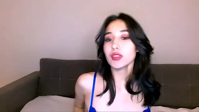 Snapshot of Li_noen chatting on 12/15/24, 07:24 Li noen online show from 12/15/24, 07:24