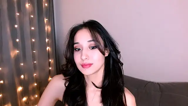 Snapshot of Li_noen chatting on 01/24/25, 05:53 Li noen online show from 01/24/25, 05:53