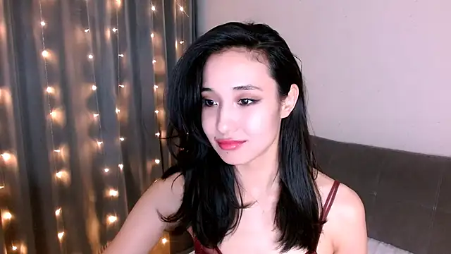 Snapshot of Li_noen chatting on 01/31/25, 06:47 Li noen online show from 01/31/25, 06:47