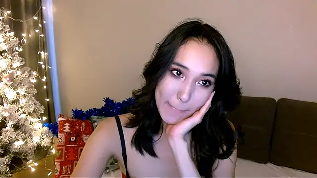 Snapshot of Li_noen chatting on 12/19/24, 08:56 Li noen online show from 12/19/24, 08:56