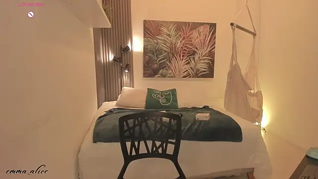 emma alice  online show from 09/27/25, 12:11