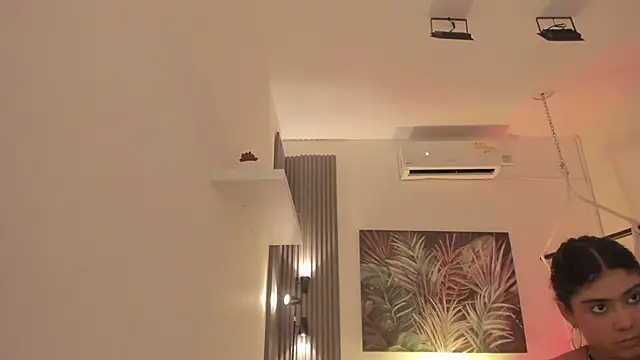 emma alice  online show from 11/12/25, 12:09