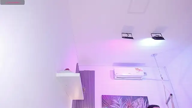 emma alice  online show from 10/24/25, 12:04