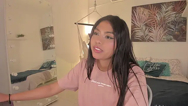 emma alice  online show from 03/18/25, 06:17