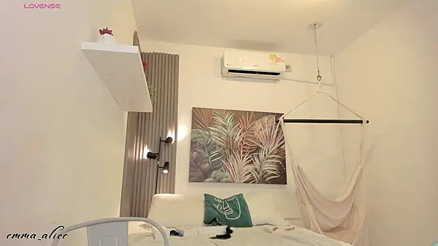 emma alice  online show from 09/09/25, 12:14