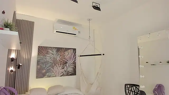 Snapshot of emma_alice_ chatting on 02/09/26, 11:08 emma alice online show from 02/09/26, 11:08