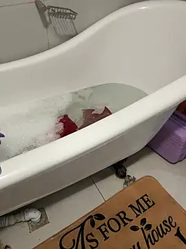 NaughtyKelly28 online show from 02/17/26, 06:05