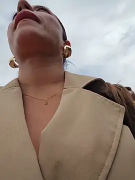 Karen San Miguel online show from 03/27/26, 07:59