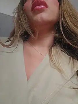 Karen San Miguel online show from 04/04/26, 08:59