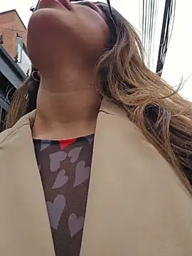 Karen San Miguel online show from 02/11/26, 07:14