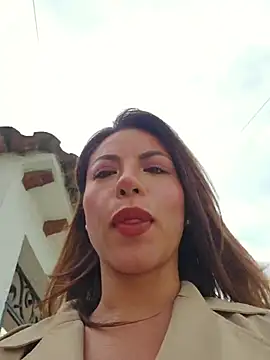 Karen San Miguel online show from 07/04/26, 07:51