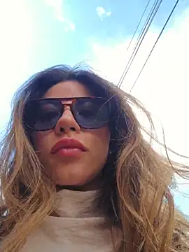 Karen San Miguel online show from 03/11/26, 07:19