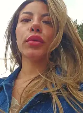 Karen San Miguel online show from 10/03/25, 06:42