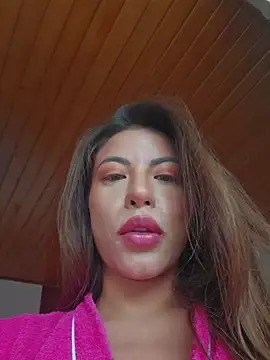 Karen San Miguel online show from 06/20/26, 10:04