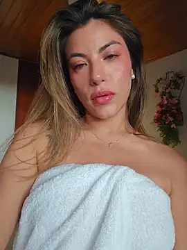 Karen San Miguel online show from 03/30/26, 08:32