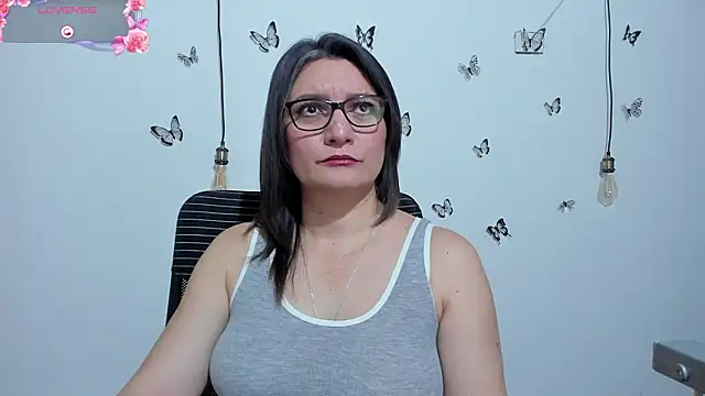 Snapshot of Amie_Adams82_ chatting on 01/15/26, 01:58 Amie Adams82 online show from 01/15/26, 01:58