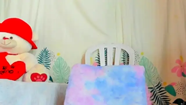 Snapshot of Dear_anne chatting on 10/26/25, 06:52 Dear anne online show from 10/26/25, 06:52