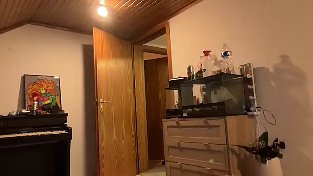 JeSuisUnTapin online show from 03/31/26, 09:39