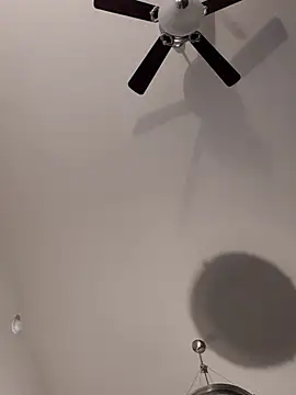 Dilldough405 online show from 04/17/26, 08:55