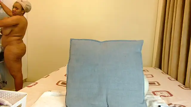 ALEXABOUJEE95 online show from 03/10/25, 03:45