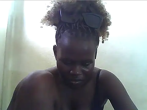 Sexyhotgal22 online show from 05/01/26, 07:35