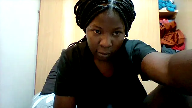 pretty brina online show from 11/11/25, 10:10