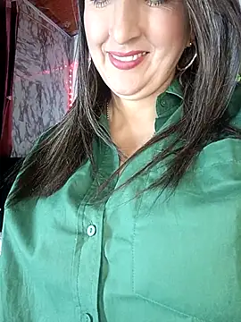 any mour online show from 10/10/25, 09:26