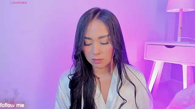 Cameliaa Smiith online show from 11/22/25, 03:49